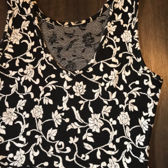 Tank top - Picture 2 of 3